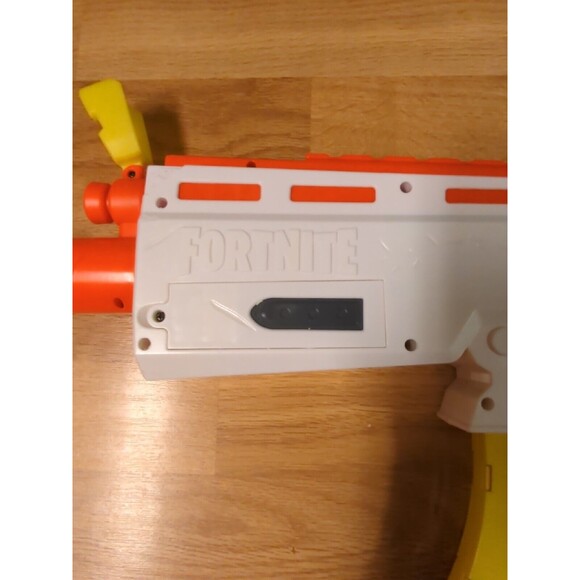 NERF Fortnite AR-DURRR Burger Dart Blaster Gun Toy - Picture 8 of 9